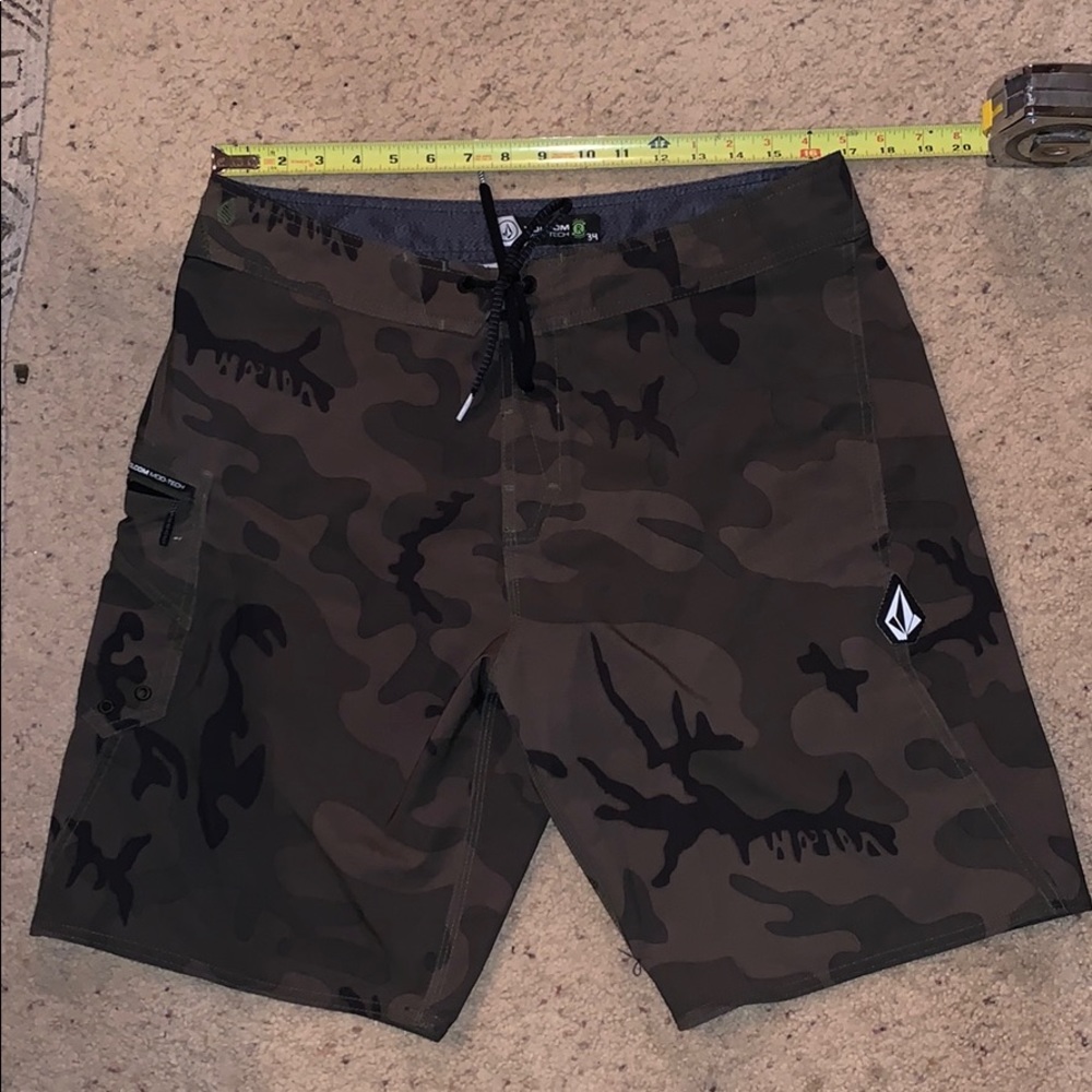 Volcom mod tech boardshorts